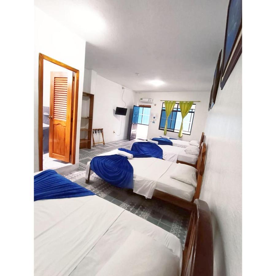 Hostal Gardner Galapagos ปูแอร์โตอาโยรา ภายนอก รูปภาพ